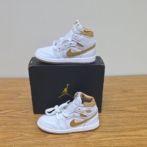 Nike Jordan 1 Retro High OG (TD) White Metallic Gold 10c FD2598-107 New